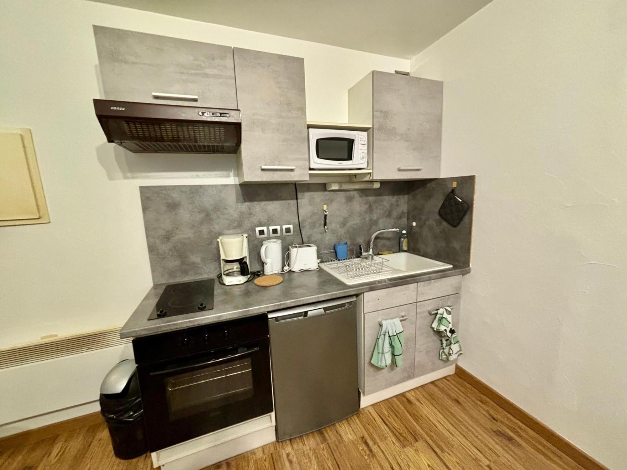 Studio - Baignoire - Pret De Vtt - Lave Linge Le Puy-en-Velay ภายนอก รูปภาพ