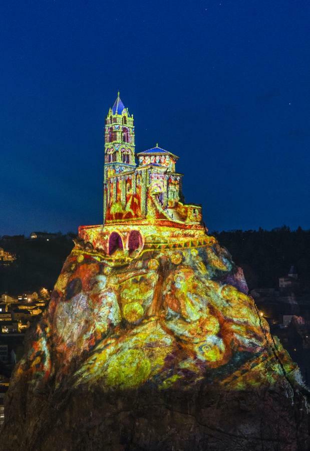Studio - Baignoire - Pret De Vtt - Lave Linge Le Puy-en-Velay ภายนอก รูปภาพ